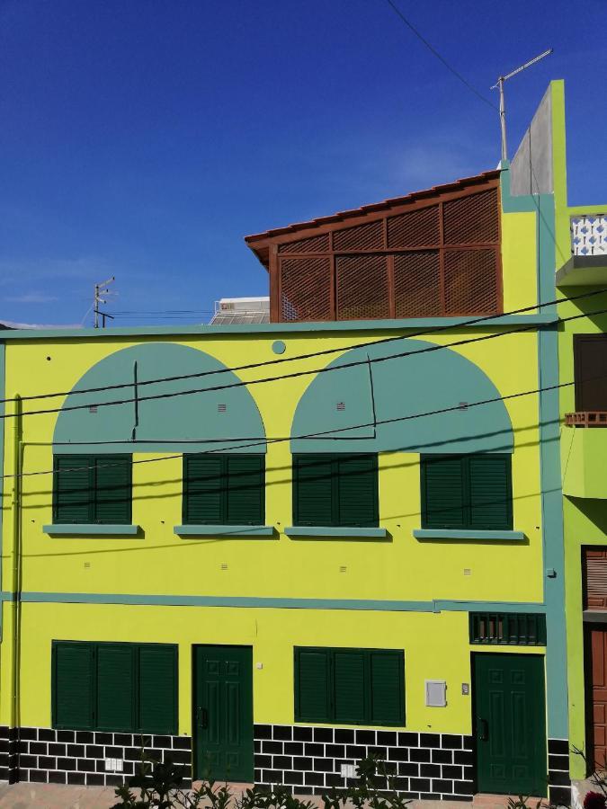 Residencial Chez Flor Apartment Porto Novo Exterior foto